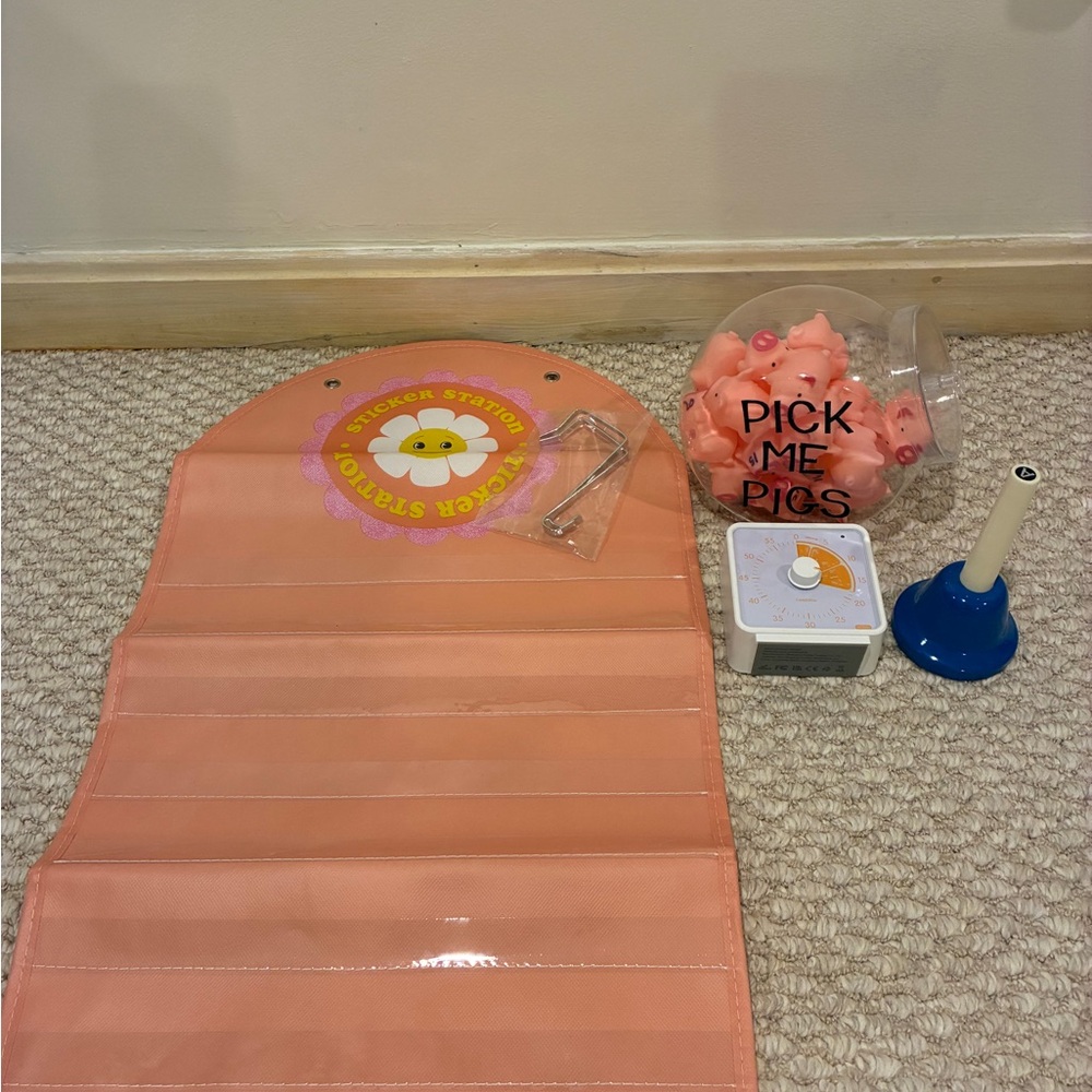 Classroom Accessories